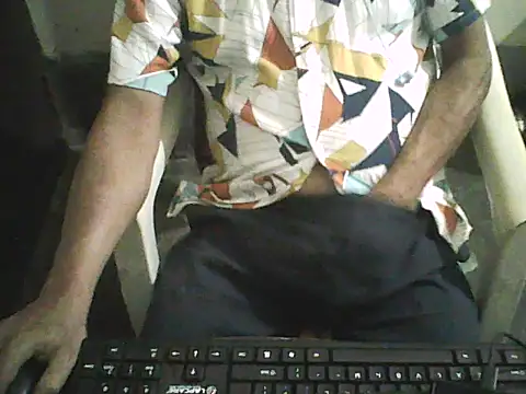 Snapshot of Pritam230 chatting on October 31, 2025, 2:29 pm Pritam230 online show from October 31, 2025, 2:29 pm