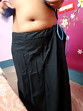 Laal Parilove online show from November 4, 2025, 6:18 pm