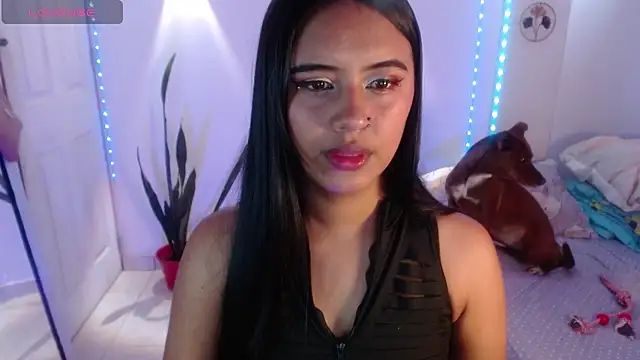 Sussy  22 online show from November 18, 2025, 9:19 pm