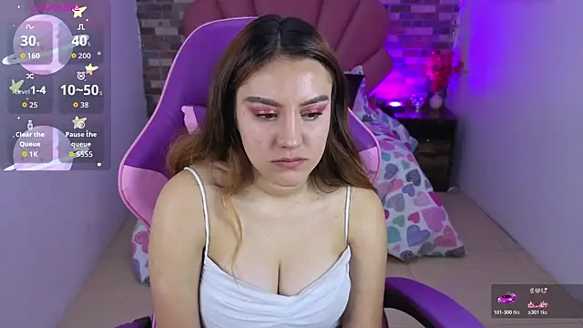 Adrimaretti online show from October 31, 2025, 1:56 pm