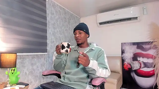 for itan online show from November 13, 2025, 12:48 pm