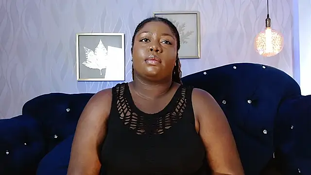 Snapshot of SusanPosa chatting on October 30, 2025, 8:20 pm SusanPosa online show from October 30, 2025, 8:20 pm