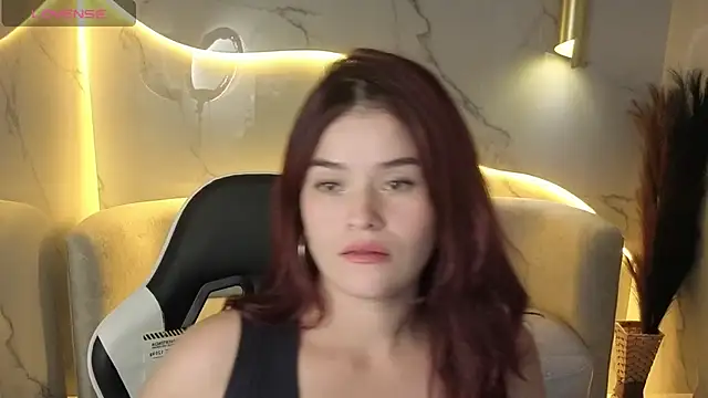 Snapshot of Alana_Tx_ chatting on November 7, 2025, 3:17 am Alana Tx online show from November 7, 2025, 3:17 am