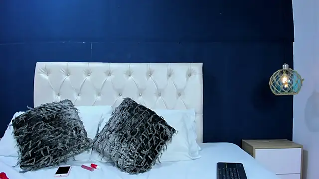 Snapshot of Kim_Luna1 chatting on November 8, 2025, 3:07 am Kim Luna1 online show from November 8, 2025, 3:07 am