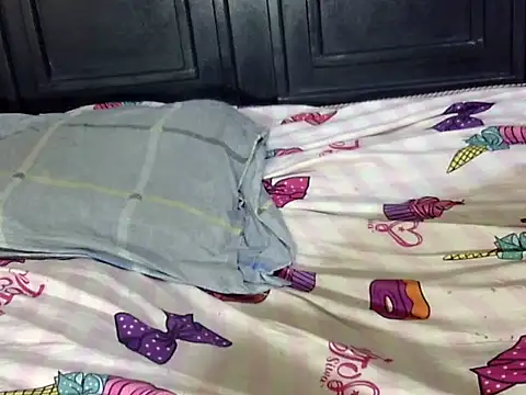 Snapshot of SweetKokiew chatting on November 20, 2025, 6:35 am SweetKokiew online show from November 20, 2025, 6:35 am