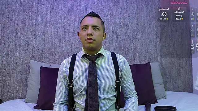 Snapshot of Mike_Fetiche chatting on October 30, 2025, 3:19 am Mike Fetiche online show from October 30, 2025, 3:19 am