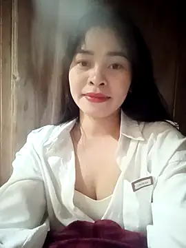 Bamboo-niee123 online show from November 15, 2025, 2:57 pm