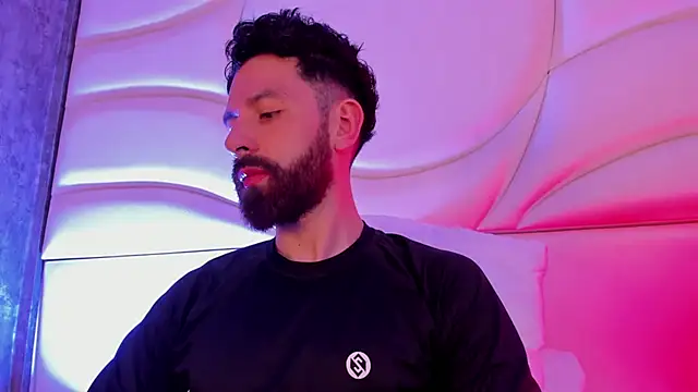 jackfoden01 online show from November 28, 2025, 4:15 am