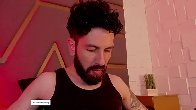 jackfoden01 online show from December 15, 2025, 11:58 am