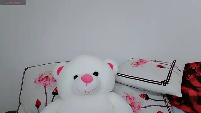 Yan61 online show from November 4, 2025, 12:10 am