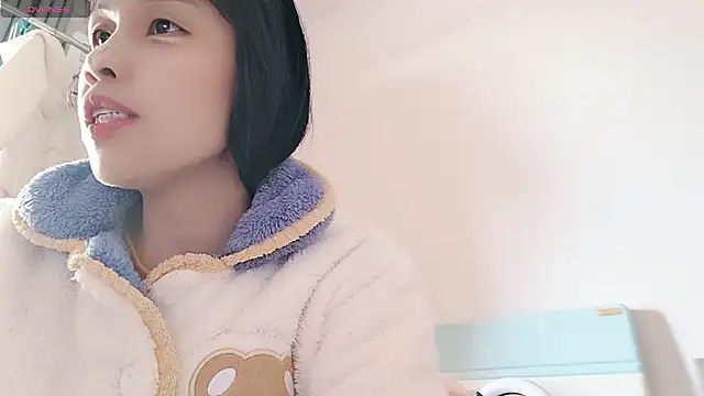 Yan61 online show from December 15, 2025, 2:27 am