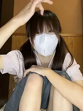 Snapshot of Natumi__ chatting on November 4, 2025, 12:37 pm Natumi online show from November 4, 2025, 12:37 pm