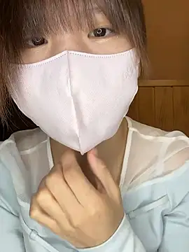 Snapshot of Natumi__ chatting on November 5, 2025, 12:38 pm Natumi online show from November 5, 2025, 12:38 pm