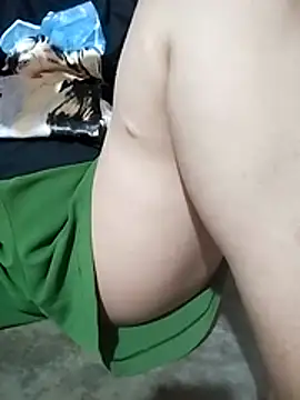 Snapshot of -Hazel-123 chatting on November 23, 2025, 12:38 pm -Hazel-123 online show from November 23, 2025, 12:38 pm