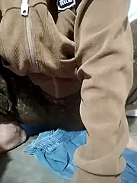 Snapshot of -Hazel-123 chatting on November 26, 2025, 2:56 am -Hazel-123 online show from November 26, 2025, 2:56 am