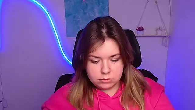 Snapshot of SusannaNight chatting on November 12, 2025, 12:16 pm SusannaNight online show from November 12, 2025, 12:16 pm