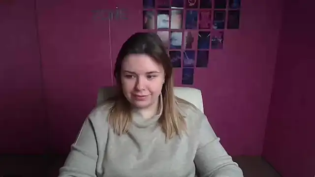 Snapshot of SusannaNight chatting on November 24, 2025, 6:35 am SusannaNight online show from November 24, 2025, 6:35 am