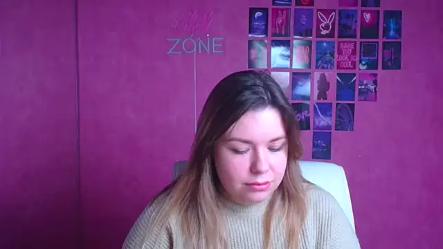 Snapshot of SusannaNight chatting on November 26, 2025, 6:14 am SusannaNight online show from November 26, 2025, 6:14 am