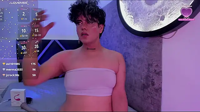 Yordan Curvyhot online show from November 11, 2025, 8:14 am