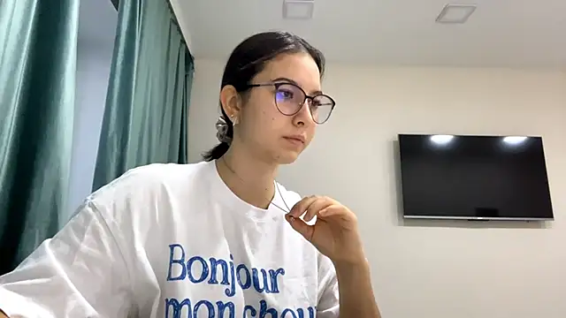 Allisgree online show from November 14, 2025, 7:18 am