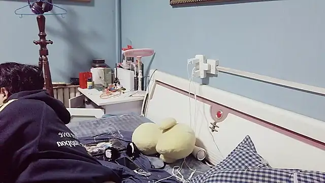 Snapshot of chenwen520 chatting on November 1, 2025, 1:57 pm chenwen520 online show from November 1, 2025, 1:57 pm