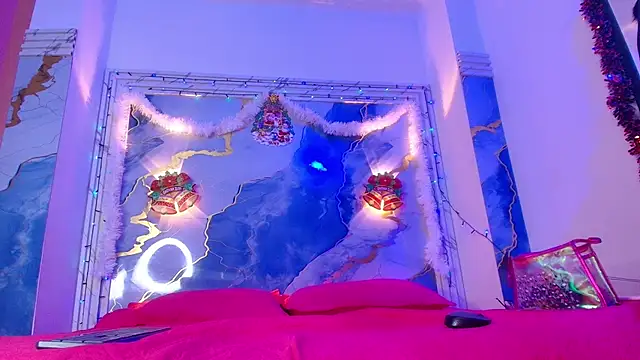 Snapshot of Girls_from_medellin chatting on December 4, 2025, 3:27 am Girls from medellin online show from December 4, 2025, 3:27 am