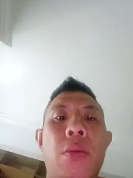 Snapshot of mrfreaky83 chatting on November 15, 2025, 8:22 am mrfreaky83 online show from November 15, 2025, 8:22 am