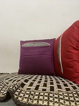 Heena Sharma982 online show from December 1, 2025, 6:18 am