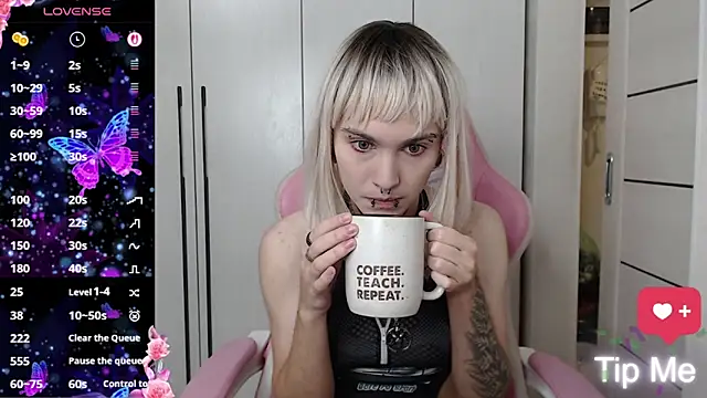 ElixabetANG online show from November 27, 2025, 12:56 am