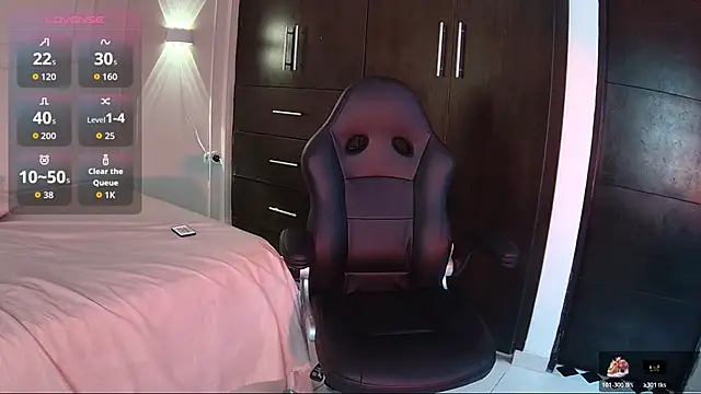 Marnie Gray online show from November 3, 2025, 8:43 pm