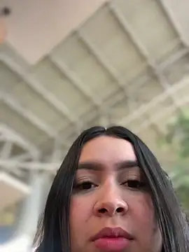 Vickybon online show from November 9, 2025, 8:07 pm