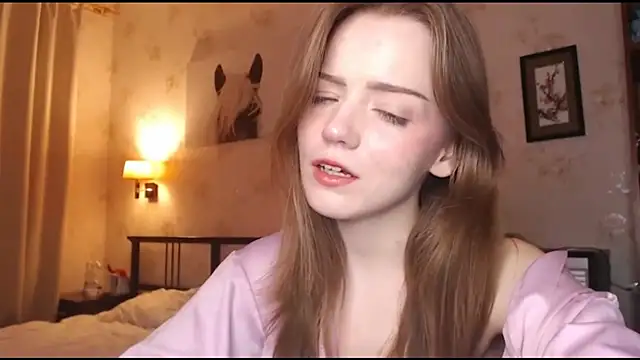 Snapshot of Olivia_Mennso chatting on October 30, 2025, 10:43 pm Olivia Mennso online show from October 30, 2025, 10:43 pm