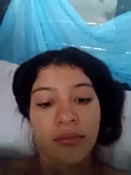 Snapshot of Soymaia chatting on November 30, 2025, 1:04 pm Soymaia online show from November 30, 2025, 1:04 pm