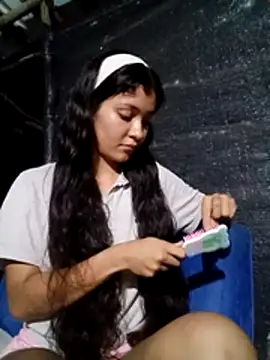 Snapshot of Soymaia chatting on December 3, 2025, 1:02 am Soymaia online show from December 3, 2025, 1:02 am