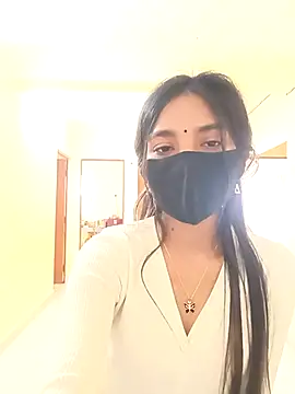 Snapshot of Sanaya_Queen19 chatting on November 9, 2025, 8:56 am Sanaya Queen19 online show from November 9, 2025, 8:56 am