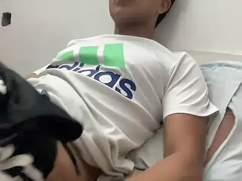 Isamperry69 online show from November 28, 2025, 3:47 pm