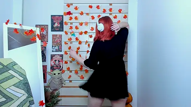 Snapshot of FoxPlayXX chatting on November 28, 2025, 10:34 pm FoxPlayXX online show from November 28, 2025, 10:34 pm