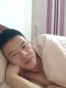 tian7788 online show from November 28, 2025, 7:16 pm