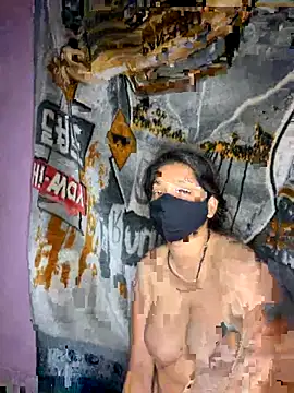 Snapshot of Hey-rosyy chatting on November 14, 2025, 5:55 pm Hey-rosyy online show from November 14, 2025, 5:55 pm