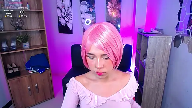 roseefancy19 online show from November 14, 2025, 12:15 pm