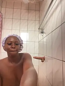 SP1CY MOMMY online show from November 16, 2025, 7:47 am