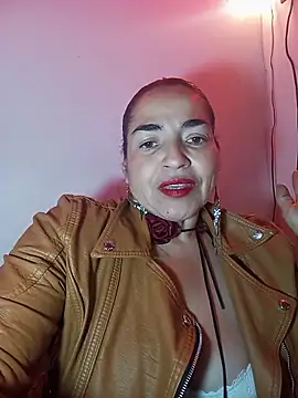 MaryRoze  online show from November 13, 2025, 11:36 pm