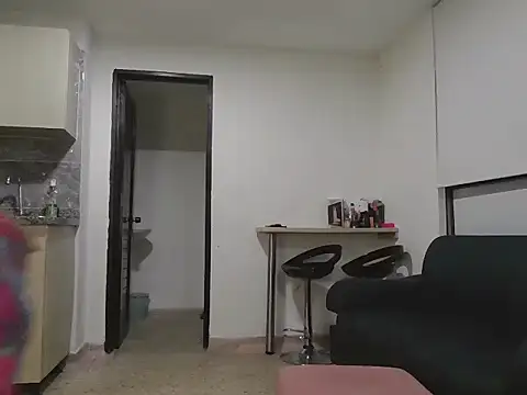 CamilaaOficial online show from December 19, 2025, 3:57 am