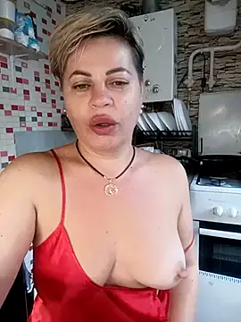 Snapshot of MilkySky chatting on November 3, 2025, 7:09 am MilkySky online show from November 3, 2025, 7:09 am