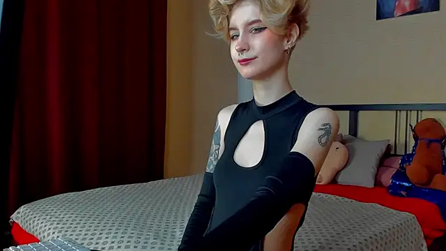 Angel Julles online show from November 3, 2025, 1:08 am