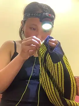 Snapshot of bi-bo123 chatting on November 4, 2025, 12:37 pm bi-bo123 online show from November 4, 2025, 12:37 pm