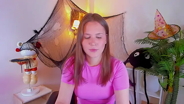 Tinky kinky online show from November 7, 2025, 11:21 am