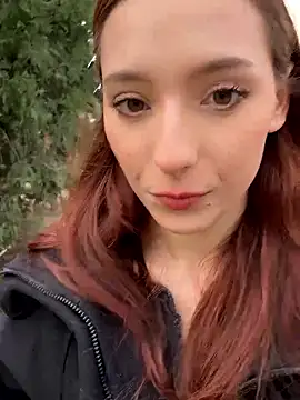 Snapshot of LilluKatten chatting on November 13, 2025, 12:37 pm LilluKatten online show from November 13, 2025, 12:37 pm