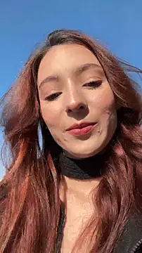 Snapshot of LilluKatten chatting on November 27, 2025, 9:44 am LilluKatten online show from November 27, 2025, 9:44 am