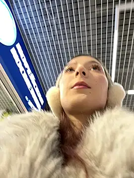 Snapshot of LilluKatten chatting on December 20, 2025, 9:38 am LilluKatten online show from December 20, 2025, 9:38 am